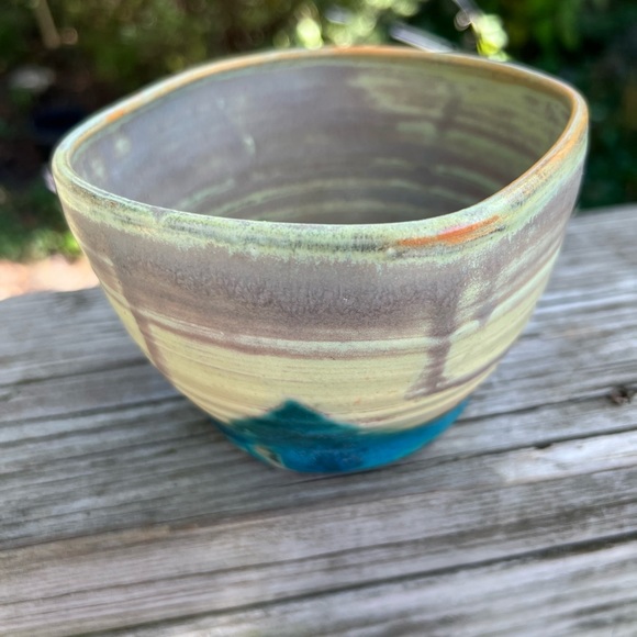Empty Bowls Pottery Bowl Handmade Preowned - Picture 10 of 16